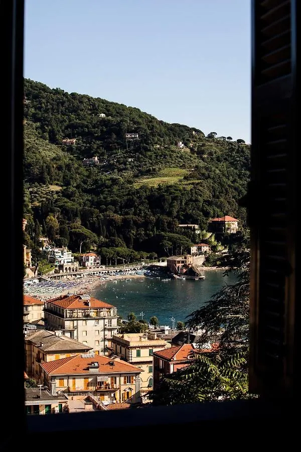Bellevue - Rooms & Suites Levanto 0*,  Italia