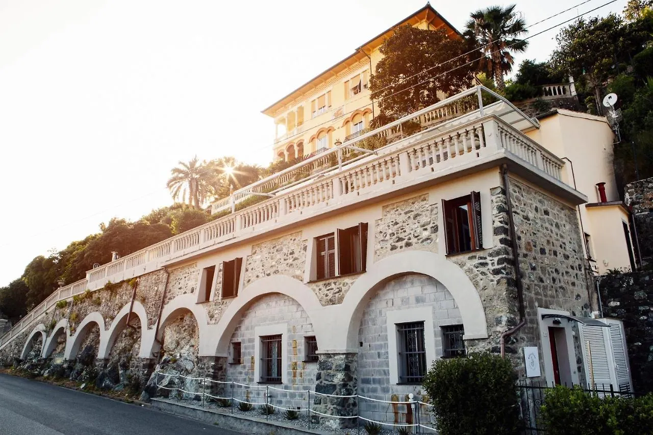 Guest house Bellevue - Rooms & Suites Levanto